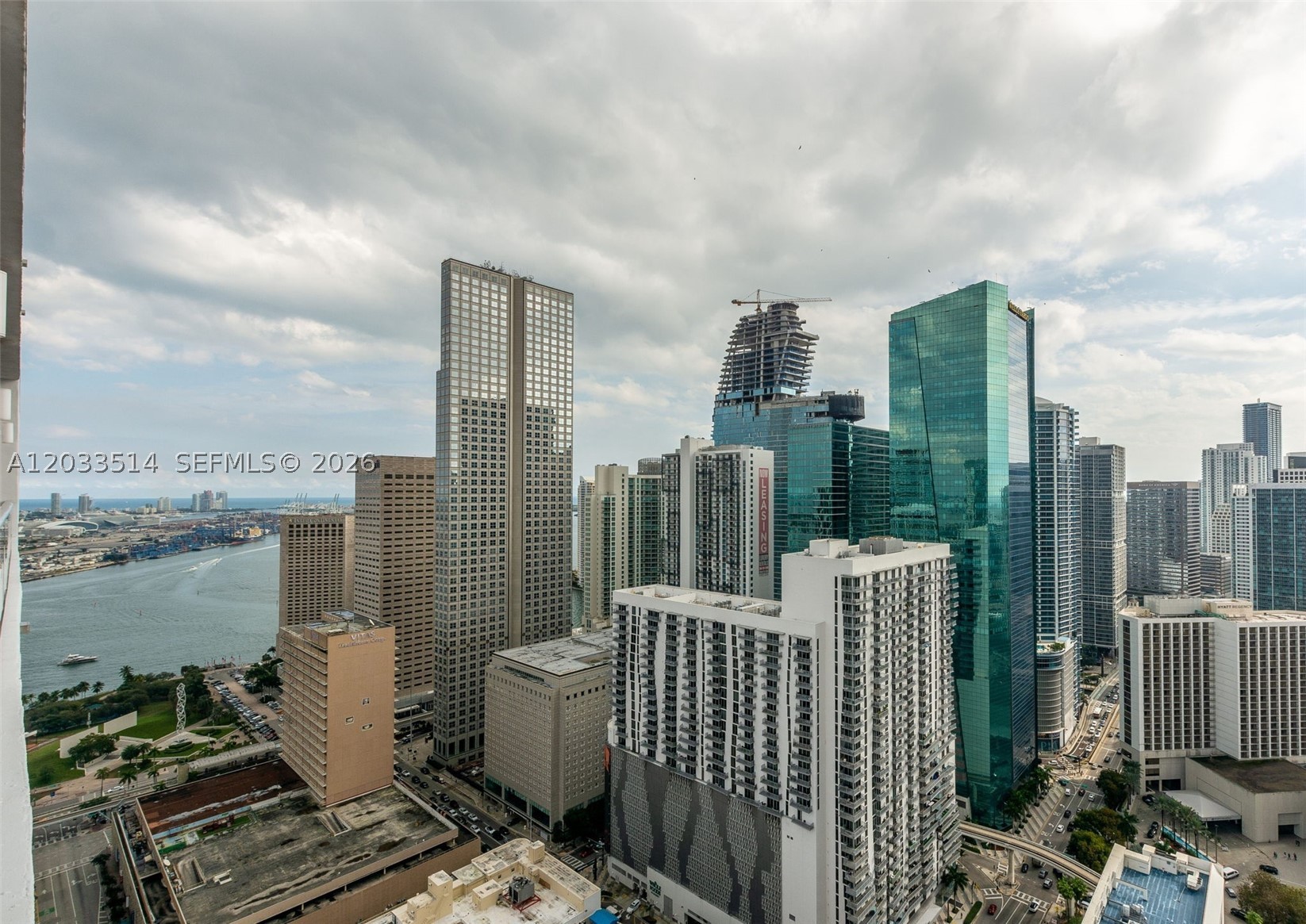 CENTRO CONDO - Residential