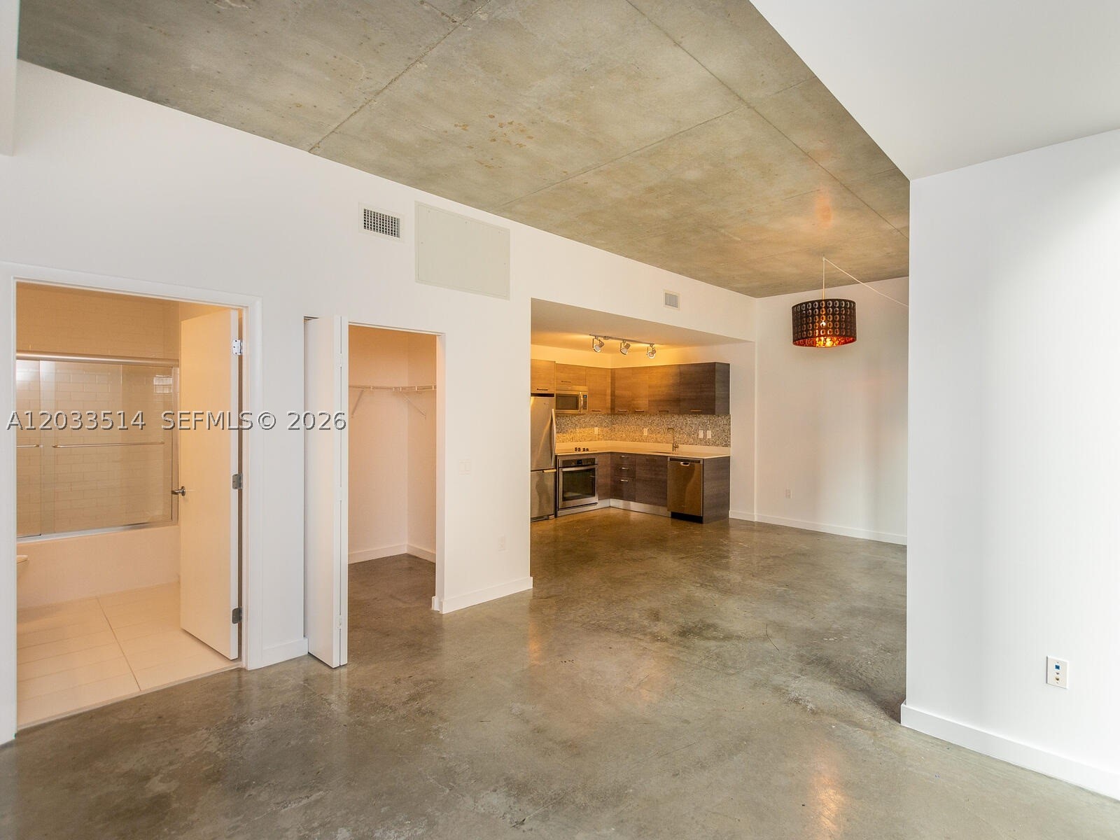 CENTRO CONDO - Residential