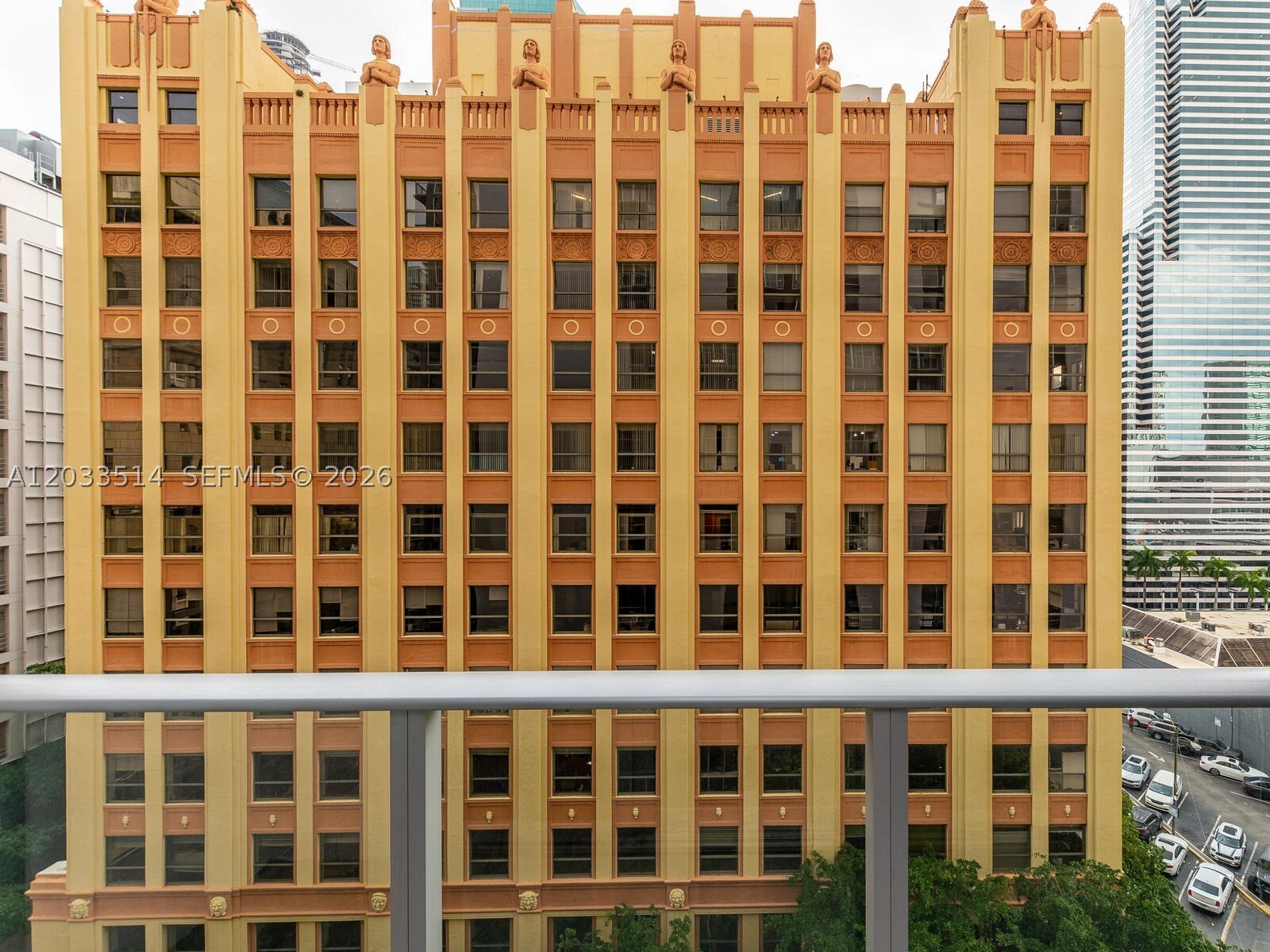 CENTRO CONDO - Residential