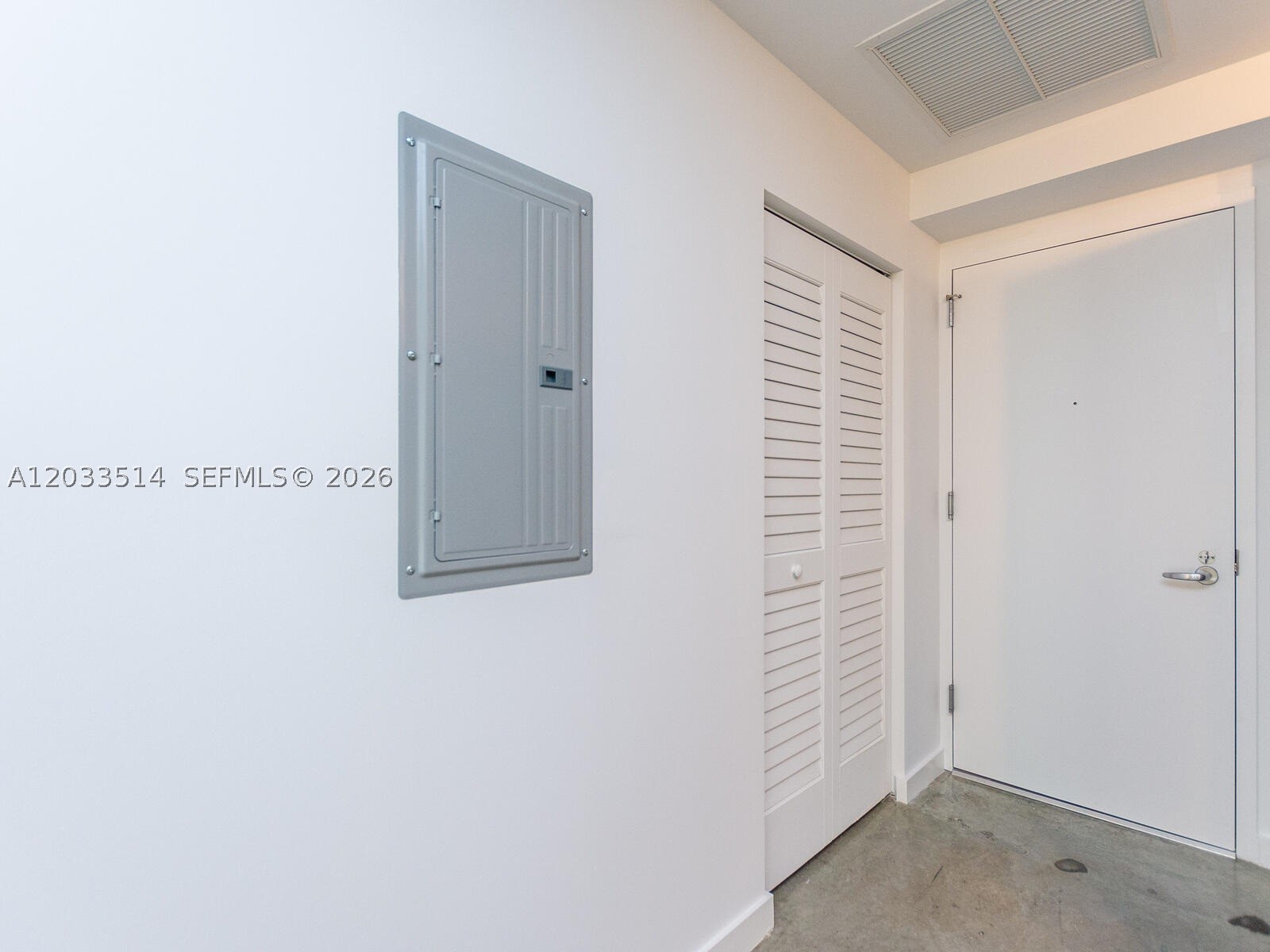 CENTRO CONDO - Residential