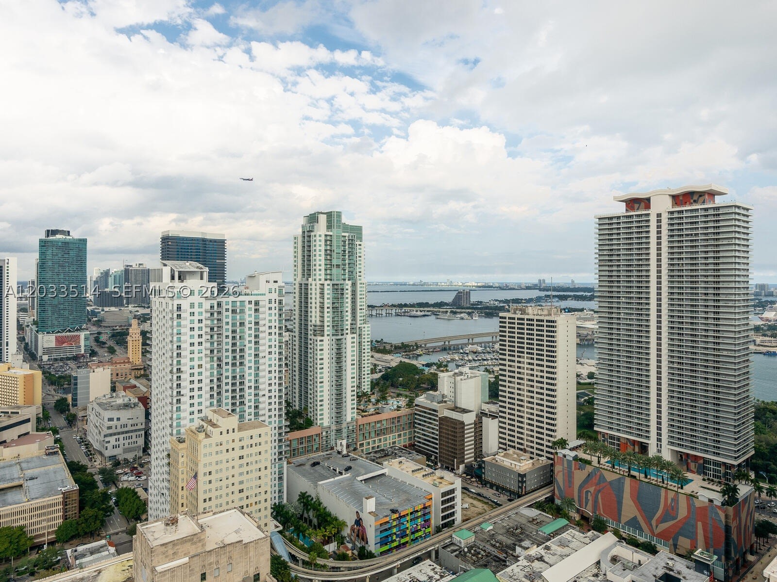 CENTRO CONDO - Residential