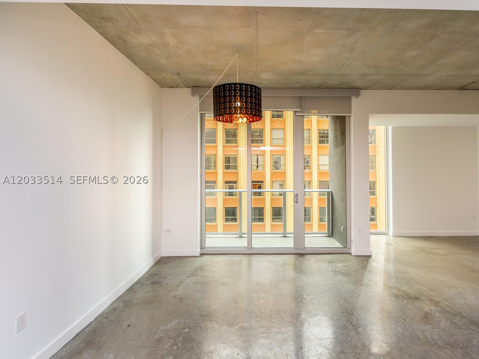 CENTRO CONDO - Residential