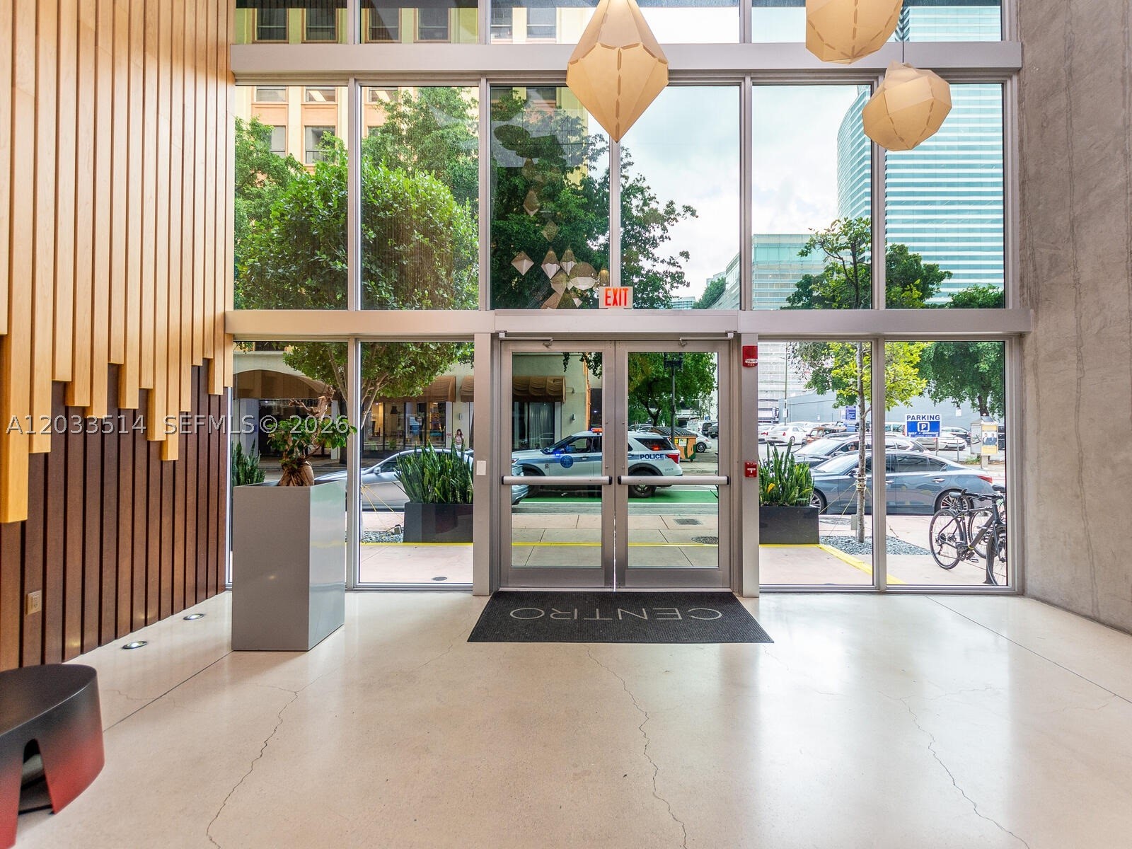 CENTRO CONDO - Residential