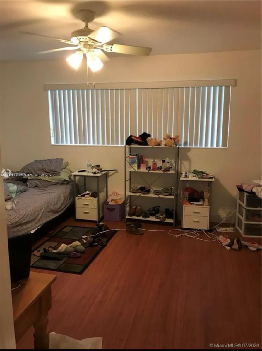 VILLAGE AT DADELAND CONDO - Residential