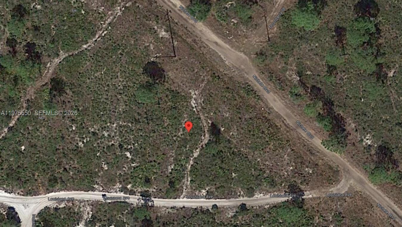OWNER WILL FINANCE!!! MULTI FAMILY DUPLEX LOT! Huge over 1/2 acre 152 x 150 lot! (21,780 Sq. Ft.) DUPLEX LOT NEXT DOOR ALSO AVALIBLE.  Huge 112 x 150 lot! (16,800 Sq. Ft.) Beautiful lot in a rural area of Highland Park Estate. Power is one lot away at street. This property is located in the fenced area of the Florida Fish and Wildlife Environmental Conservation Area. If you want to build your dream home among nature rather that neighbors this is the spot for you. Yet only a 7 minute drive from town! Lake Istokpoga a 27,000 acre lake renown for bass fishing is nearby ..the Windy Point Boat ramp is just down the road. Along with the Highlands Est. Community Park. BUYERS WILL RECEIVE A KEY TO GATE FROM TIITF/FWCC TO ENTER THERE NEW PRIVATE PROPERTY LOT. OWNER WILL FINANCE $3,000 DOWN 336.56 A MONTH AT 7% INTEREST FOR 36 MONTHS.