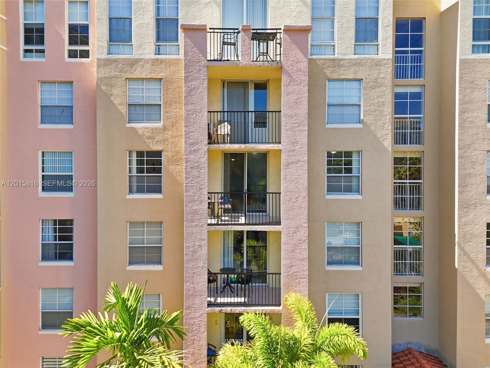 LAS OLAS BY THE RIVER CON - Residential