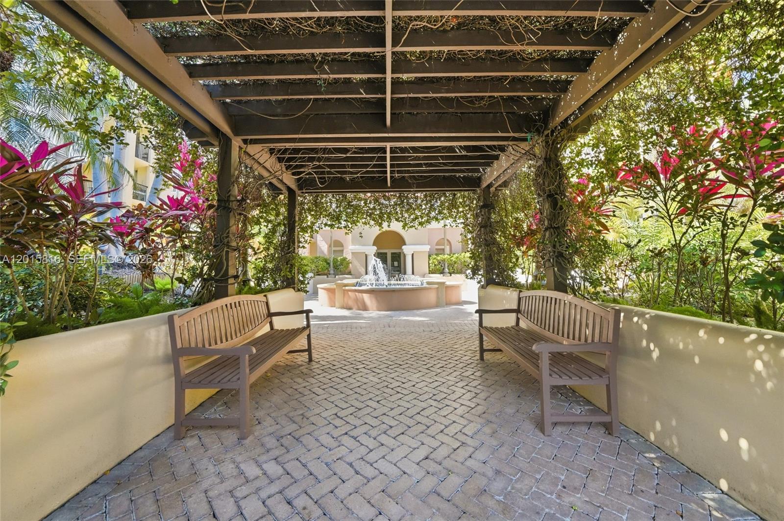 LAS OLAS BY THE RIVER CON - Residential