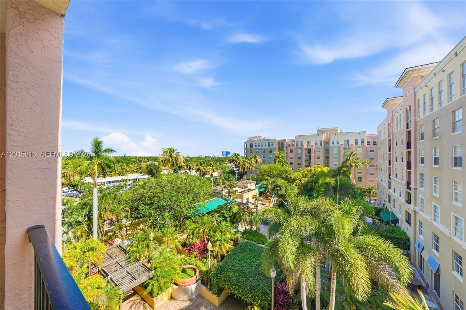 LAS OLAS BY THE RIVER CON - Residential