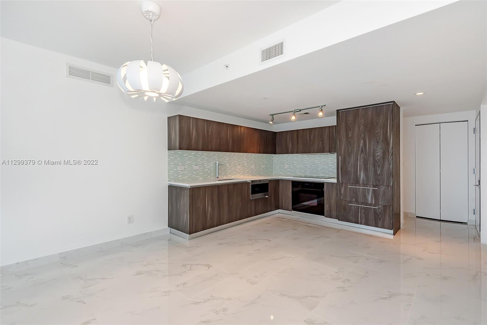 One Paraiso - Residential Lease