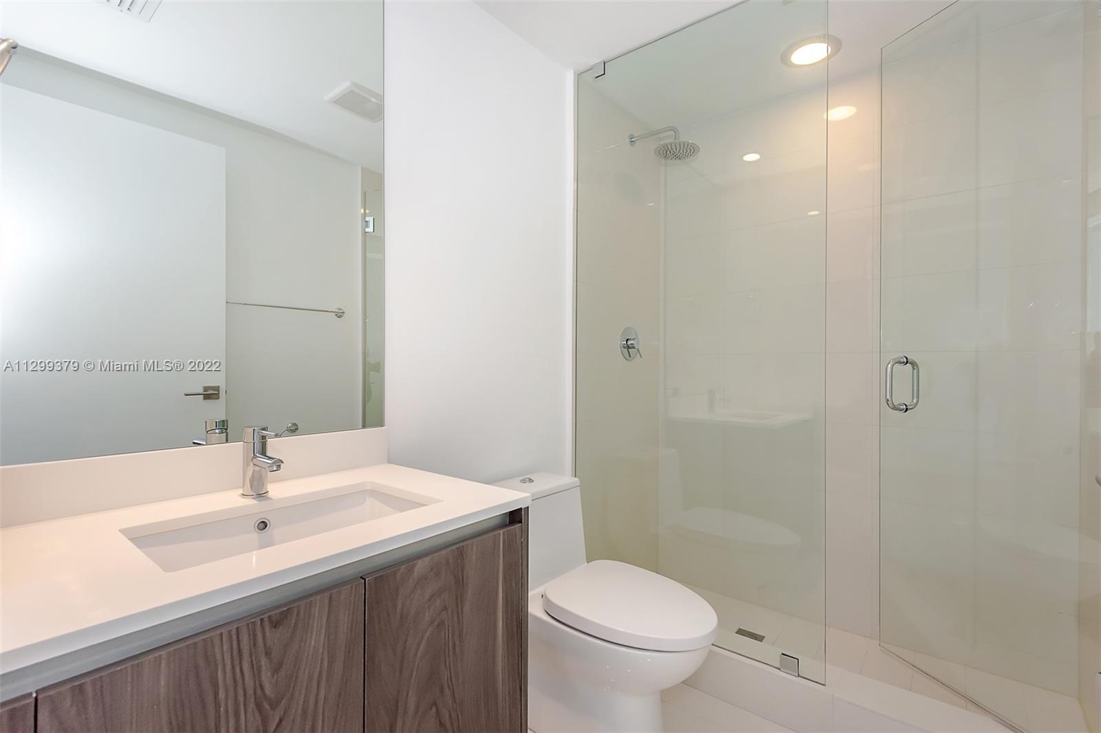 One Paraiso - Residential Lease