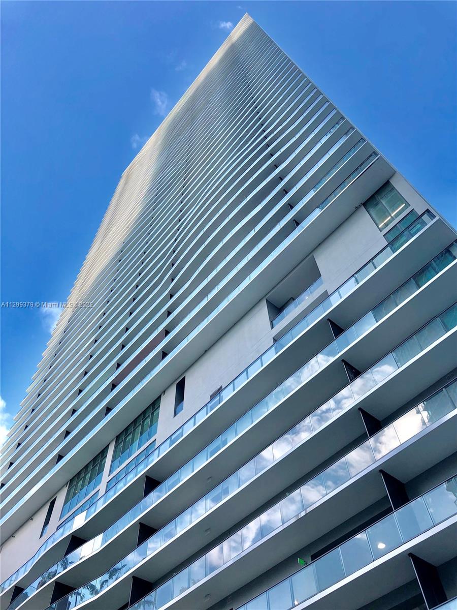One Paraiso - Residential Lease