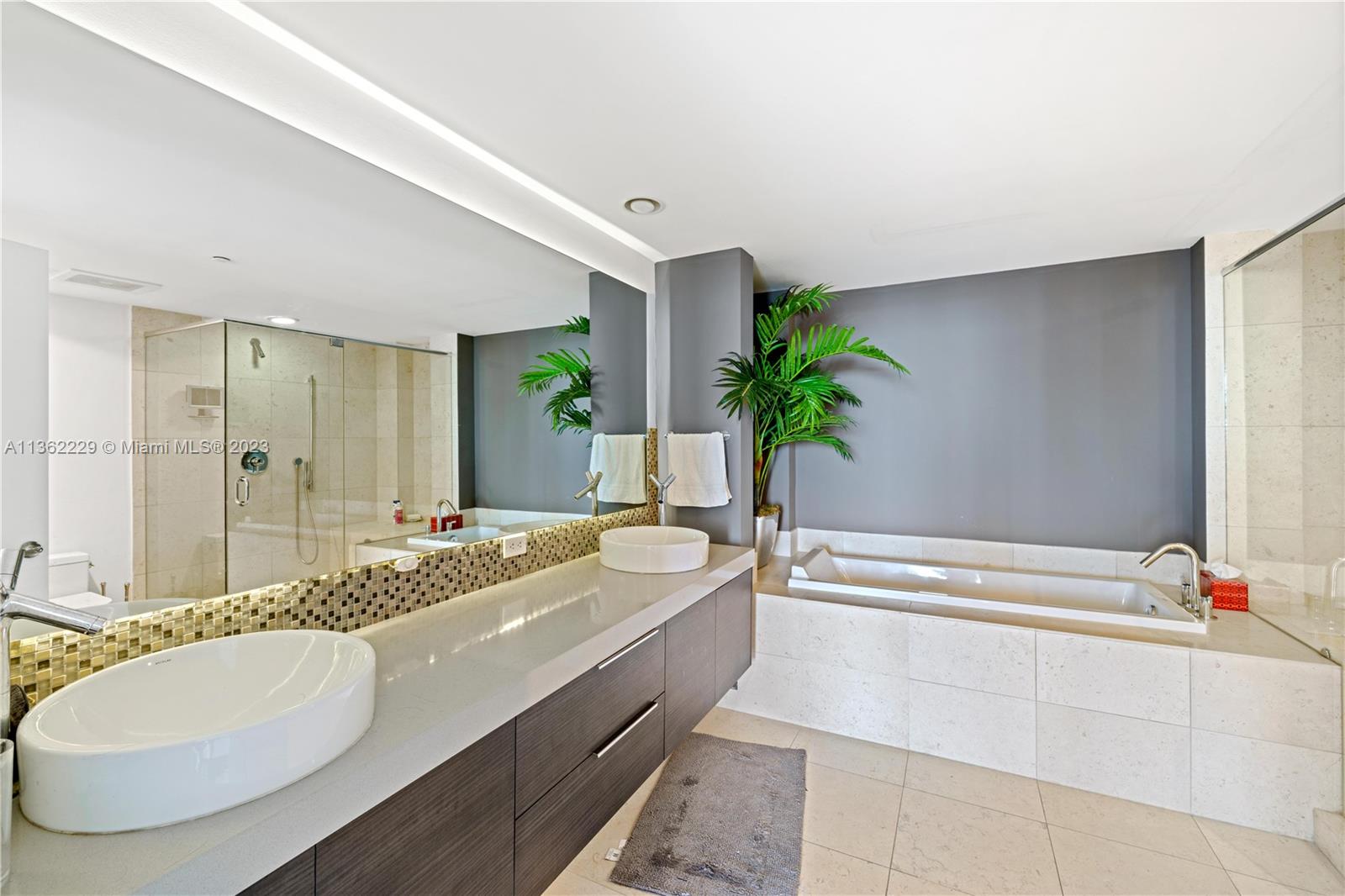 ICON BRICKELL NO TWO - Residential Lease