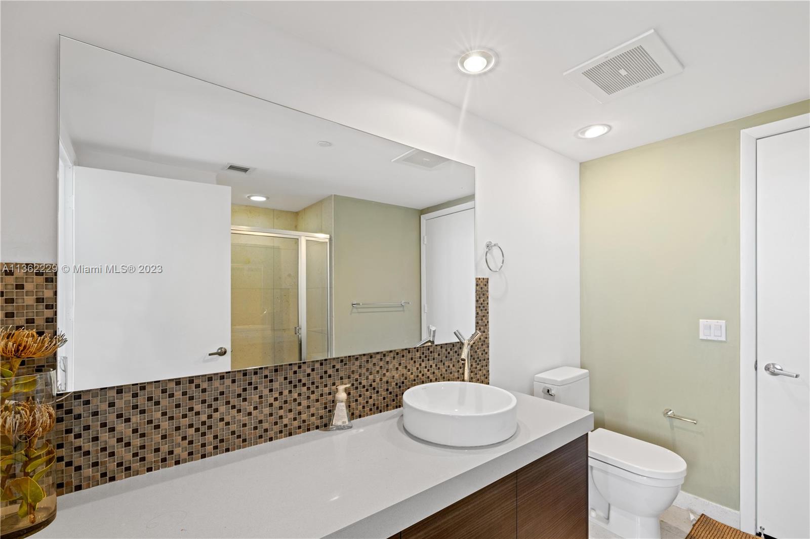 ICON BRICKELL NO TWO - Residential Lease