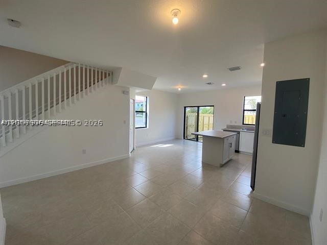VIA VENTURA NEIGHBORHOOD - Residential Lease