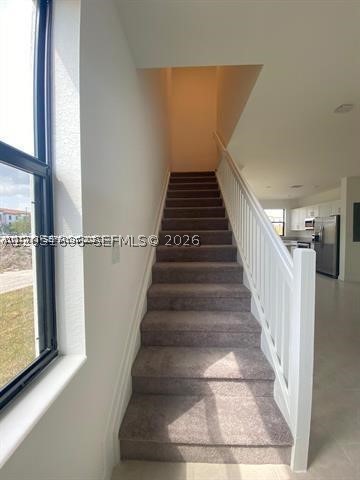 VIA VENTURA NEIGHBORHOOD - Residential Lease