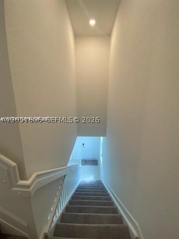 VIA VENTURA NEIGHBORHOOD - Residential Lease