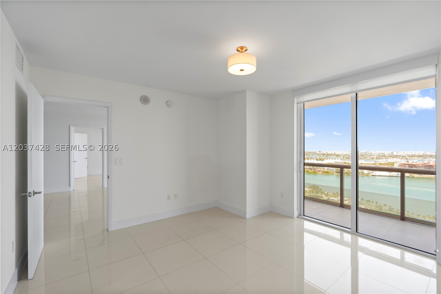 50 Biscayne - Residential Lease