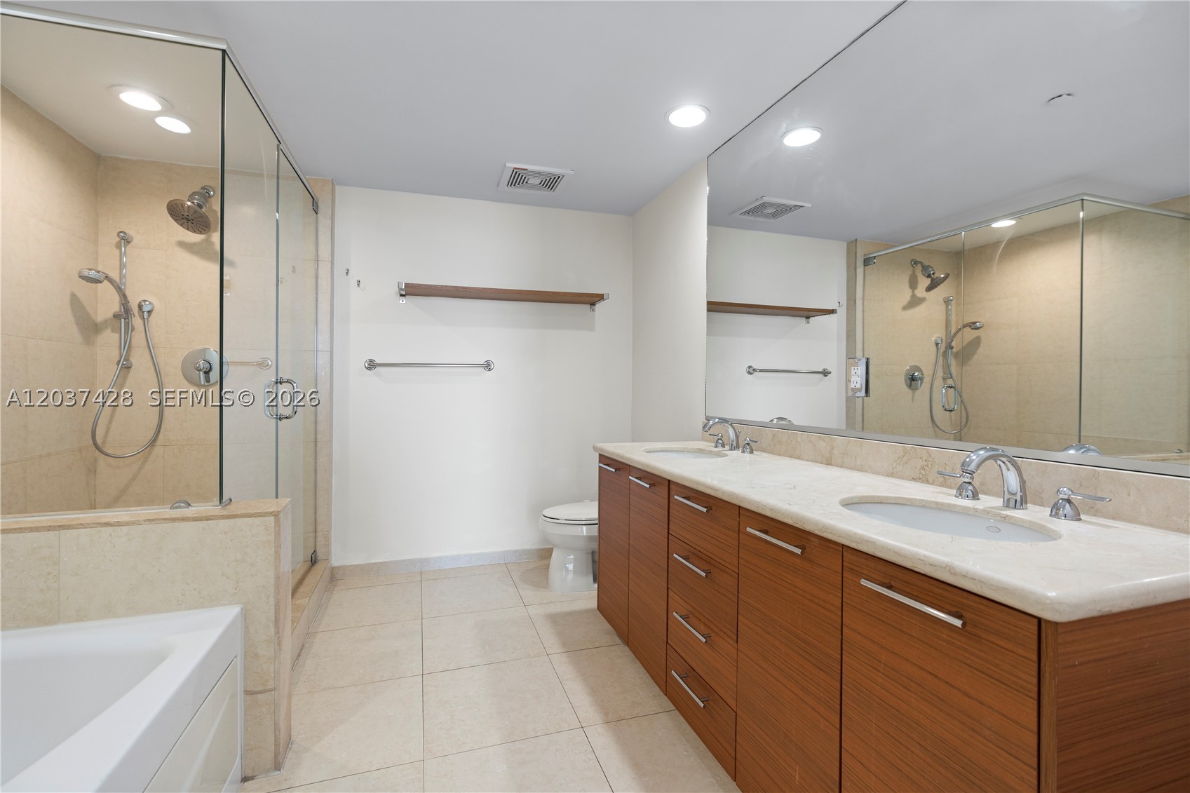 50 Biscayne - Residential Lease
