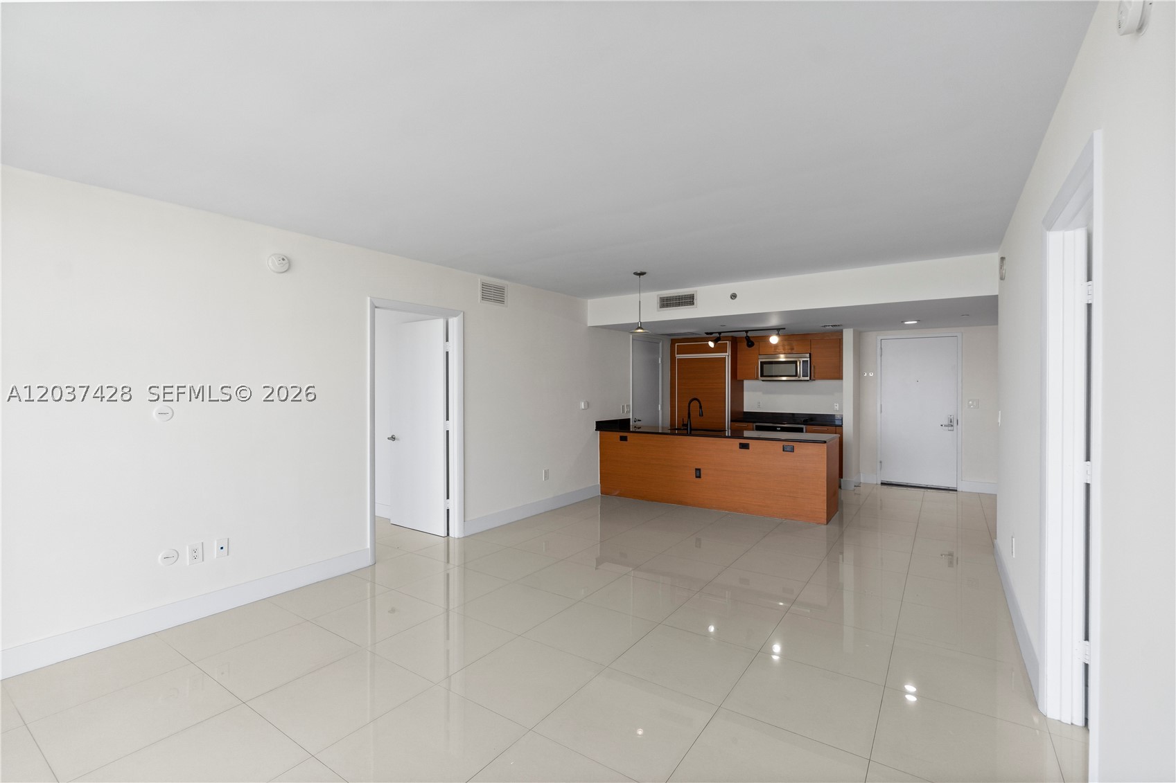 50 Biscayne - Residential Lease