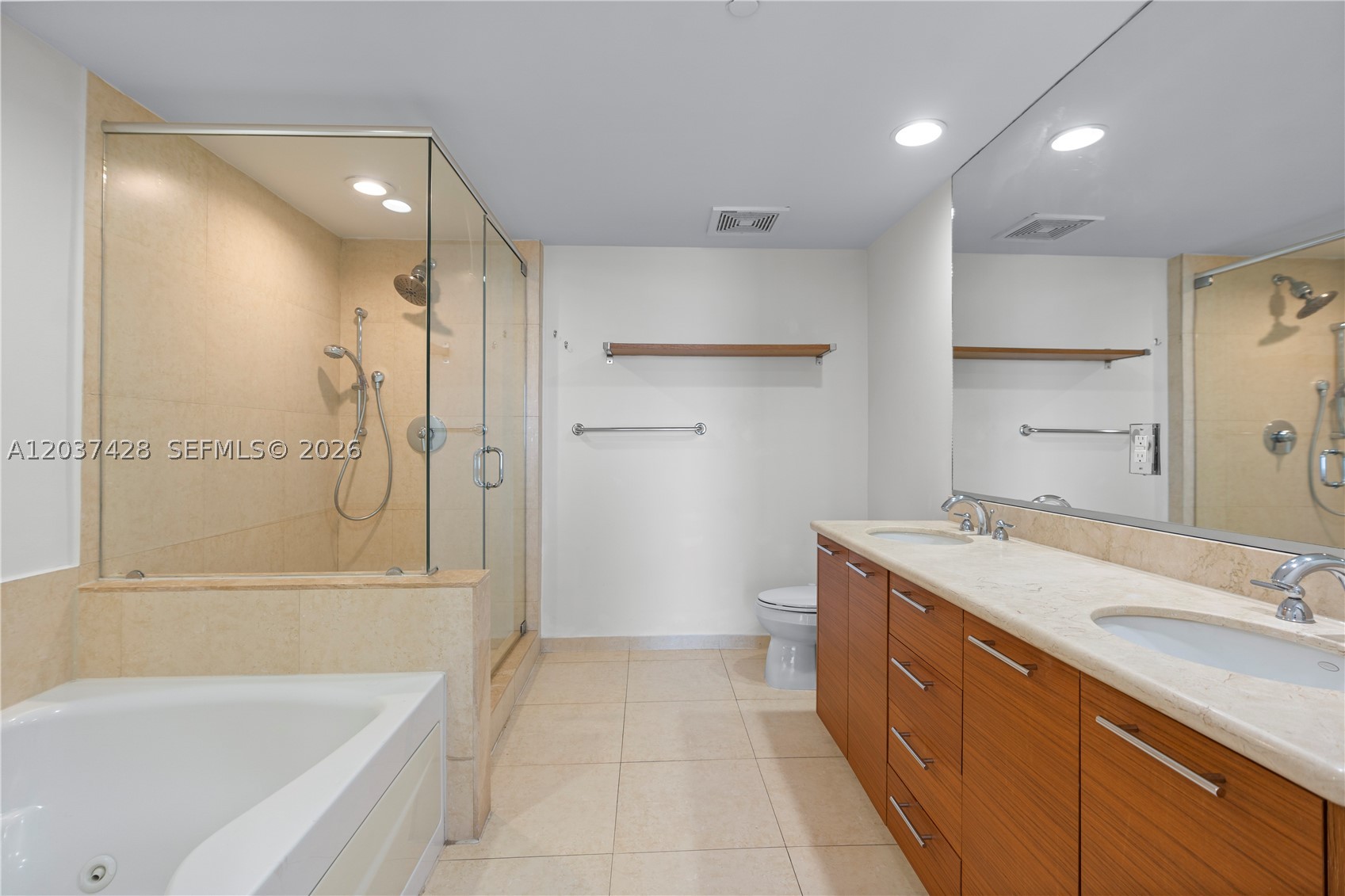 50 Biscayne - Residential Lease