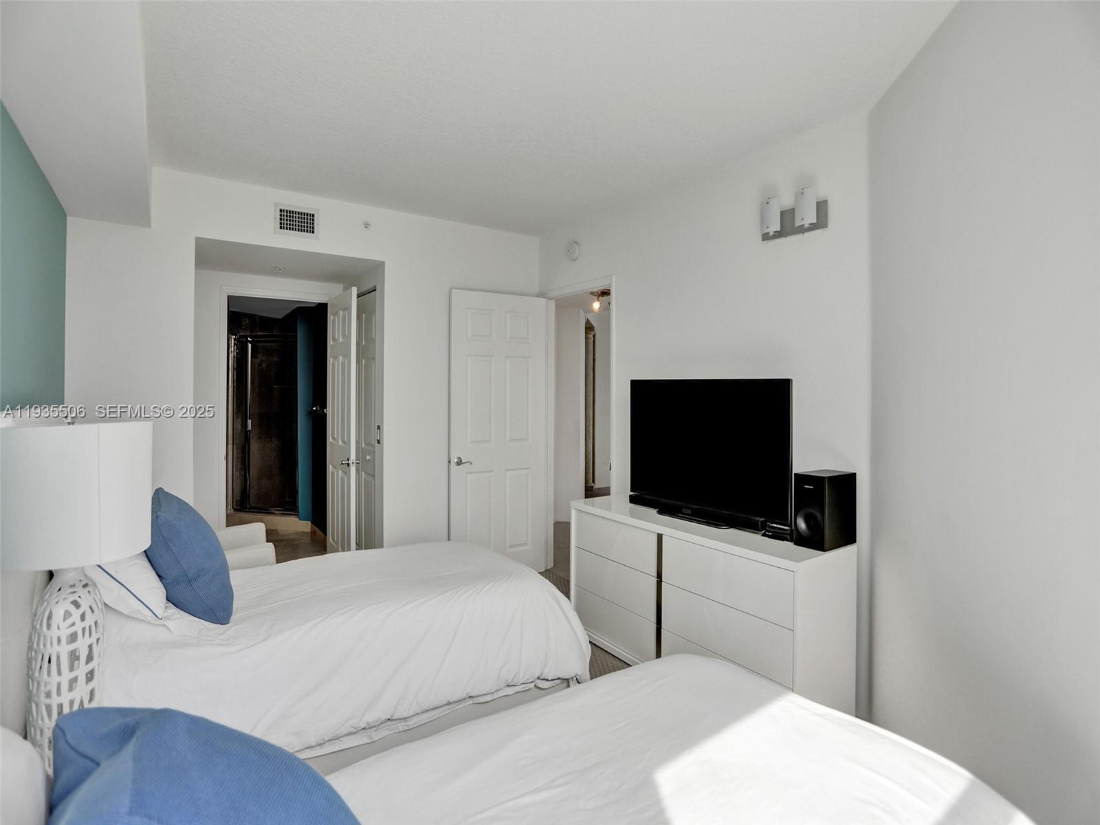 100 HIDDEN BAY CONDO - Residential