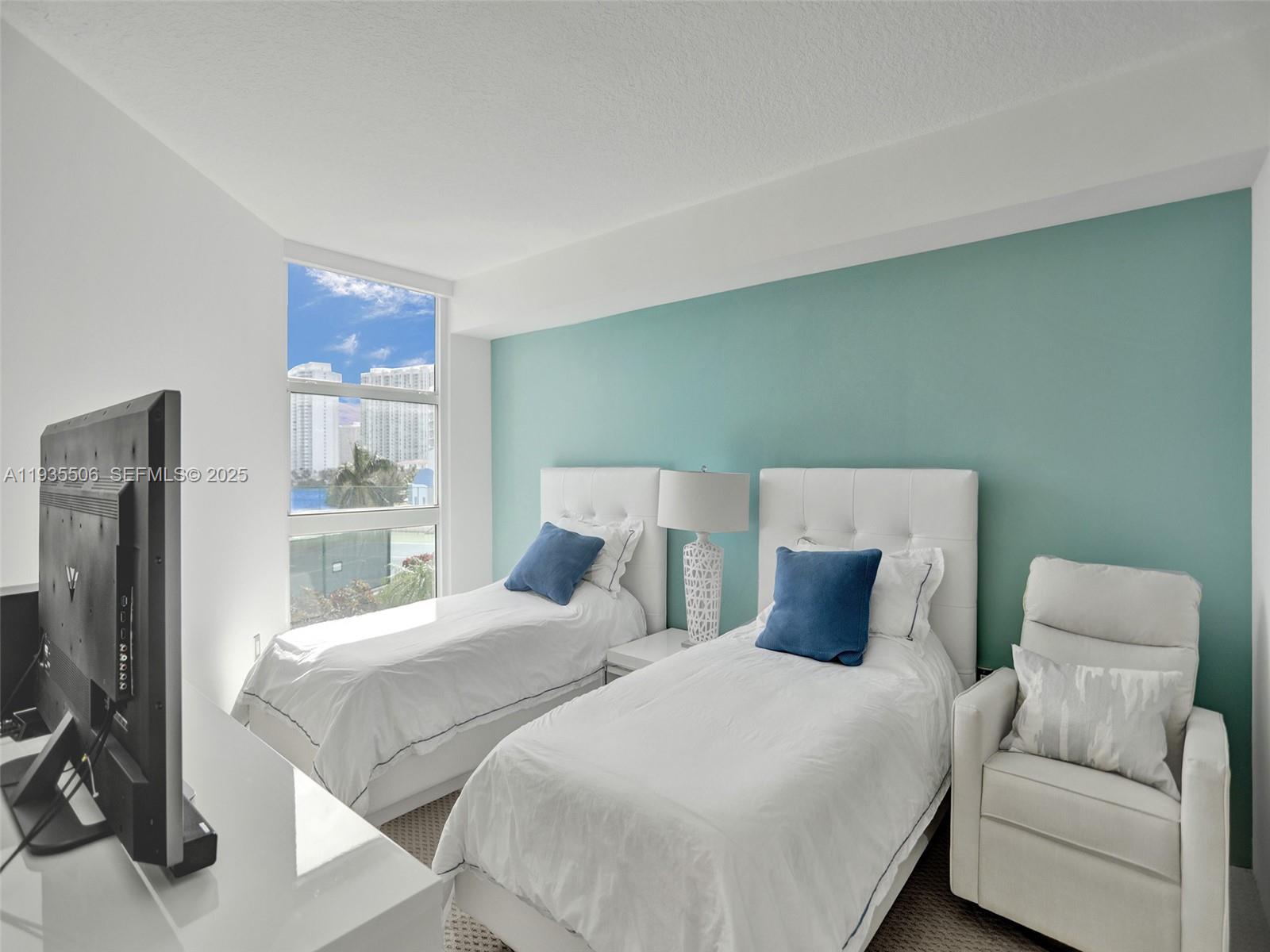 100 HIDDEN BAY CONDO - Residential