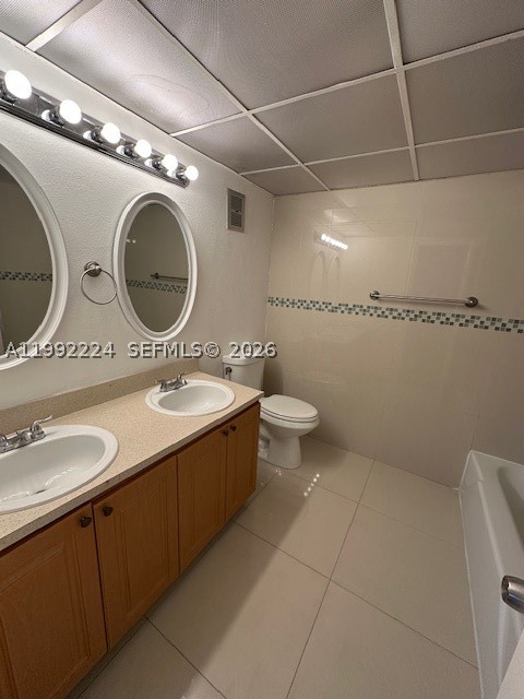 MILLER LAKE CONDO - Residential