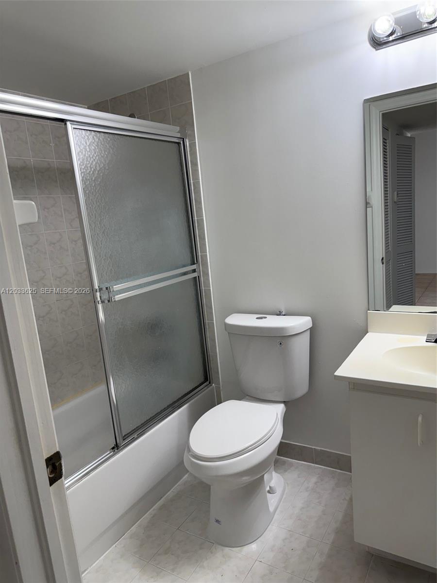 LAGO LINDO TOWNVILLAS CON - Residential Lease
