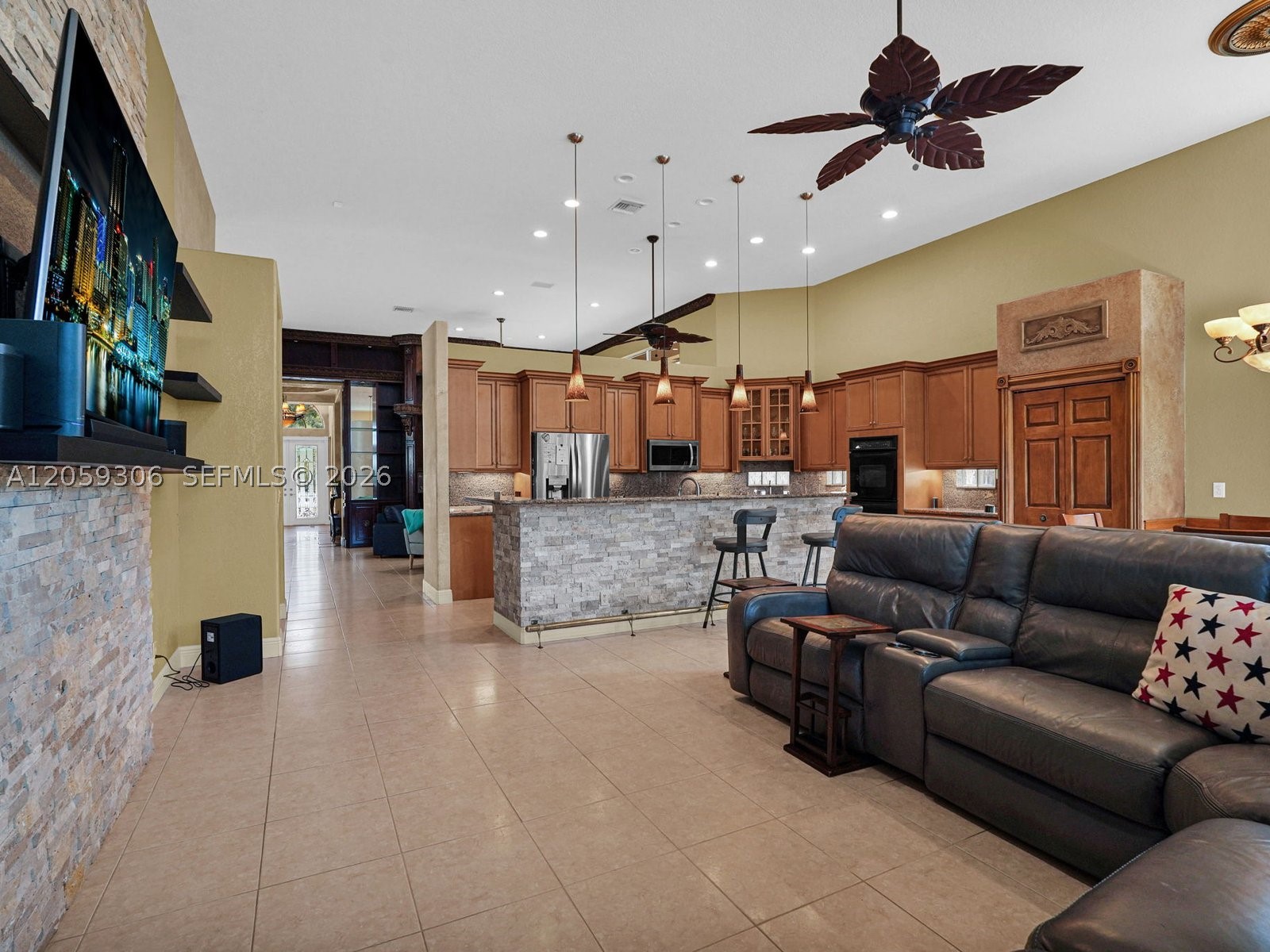 HERON BAY THREE - Residential