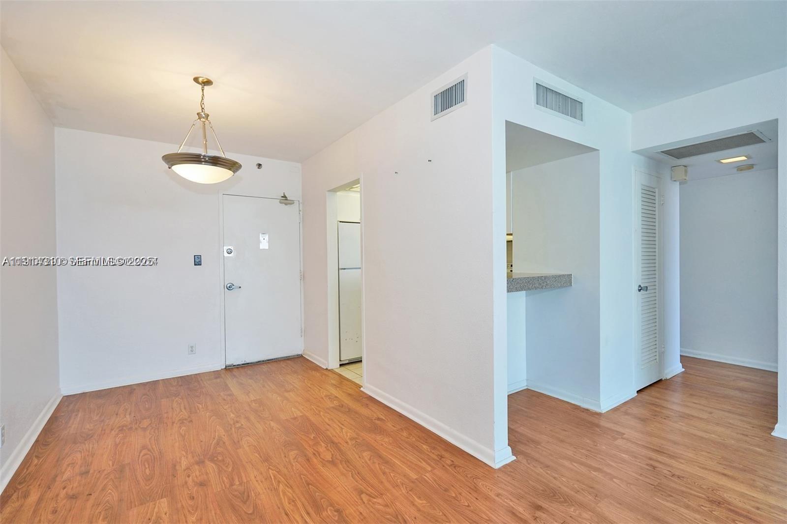 MIRADOR 1200 CONDO - Residential
