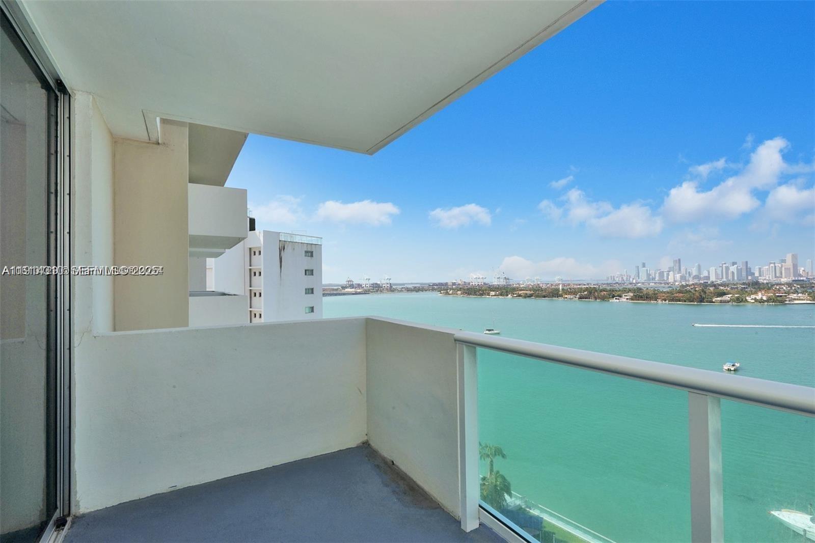 SPECTACULAR DIRECT BAY 15TH FL ONE BEDROOM ON TRENDY WEST AVE OVER 800 SQ FT OPEN KITCHEN GRANITE COUNTERTOPS WITH BRAND-NEW STAINLESS-STEEL APPLIANCES, WOODS FLOORS, UPDATED BATHROOM! ENJOY DIRECT BISCAYNE BAY VIEWS OF DOWNTOWN MIAMI AND THE FABULOUS SUNSETS MIRADOR 1200 OFFERS 24 HR SECURITY VALET, BRAND NEW STATE OF THE ART GYM, POOL, HOT TUB BBQ AREA SMALL GROCERY STORE INSIDE BLDG FOR YOUR CONVENIENCE. A MUST SEE! ADDITIONNAL COVERED PARKING INCLUDED.