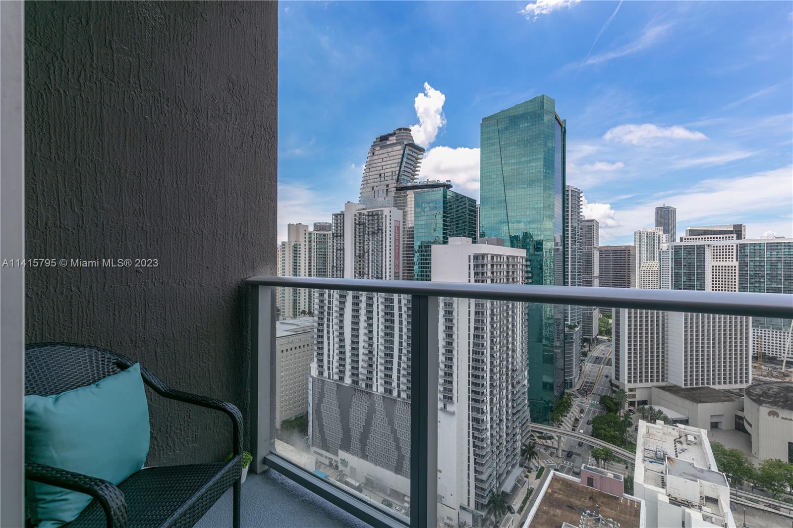CENTRO CONDO - Residential Lease