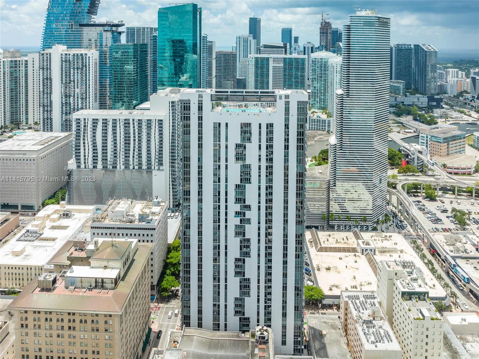 CENTRO CONDO - Residential Lease