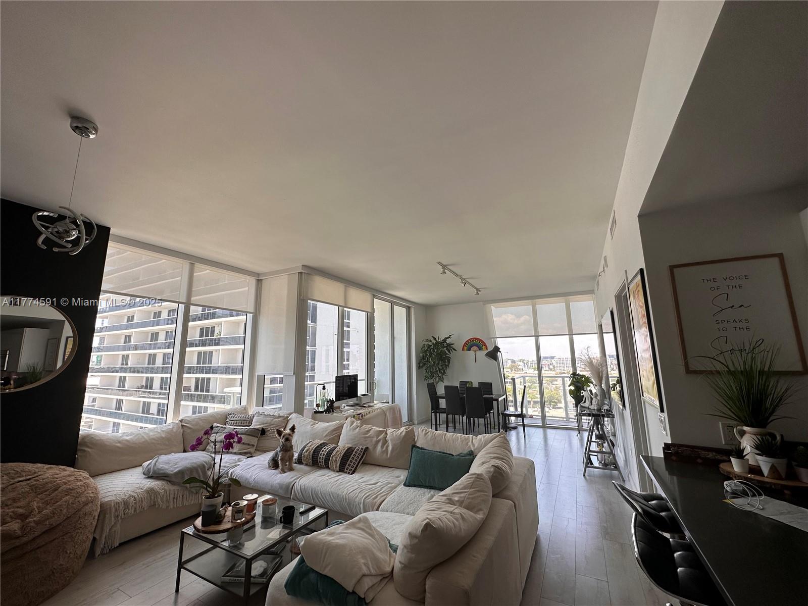 THE CRIMSON CONDO - Residential Lease