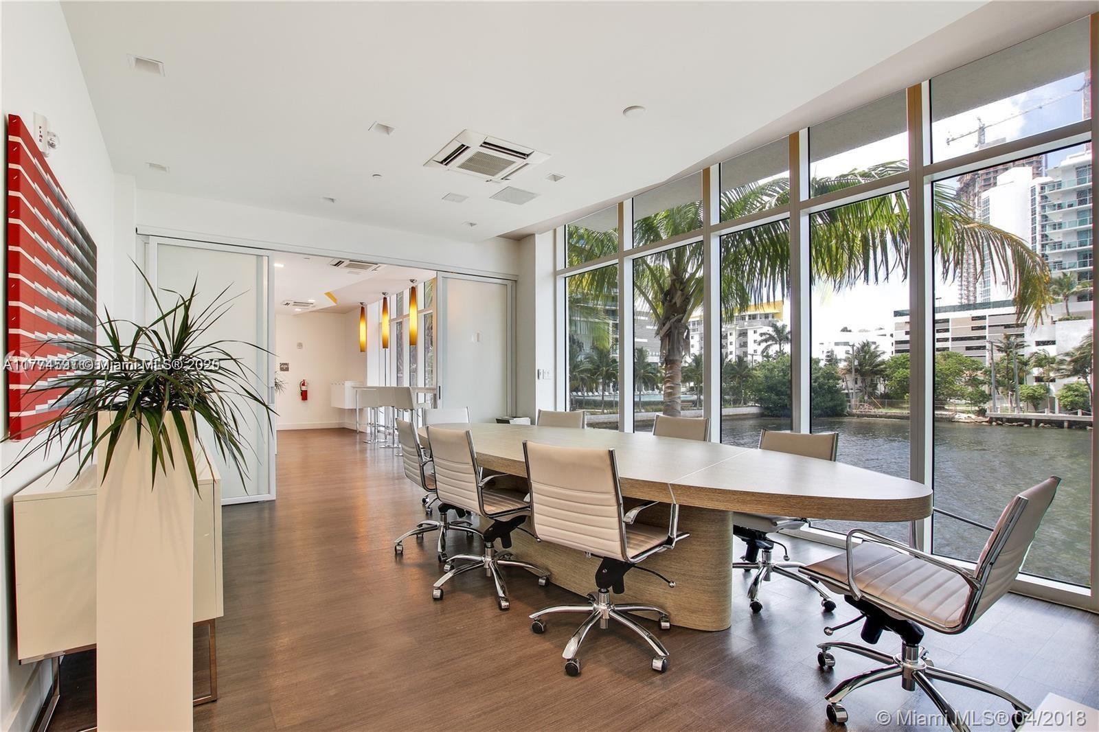 THE CRIMSON CONDO - Residential Lease