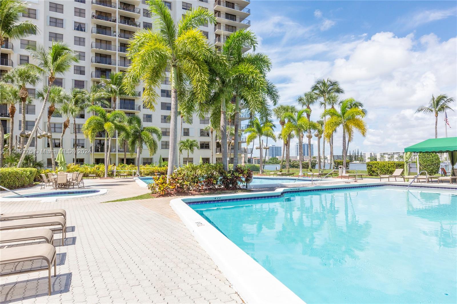 THE CLIPPER AT BISC COVE - Residential Lease
