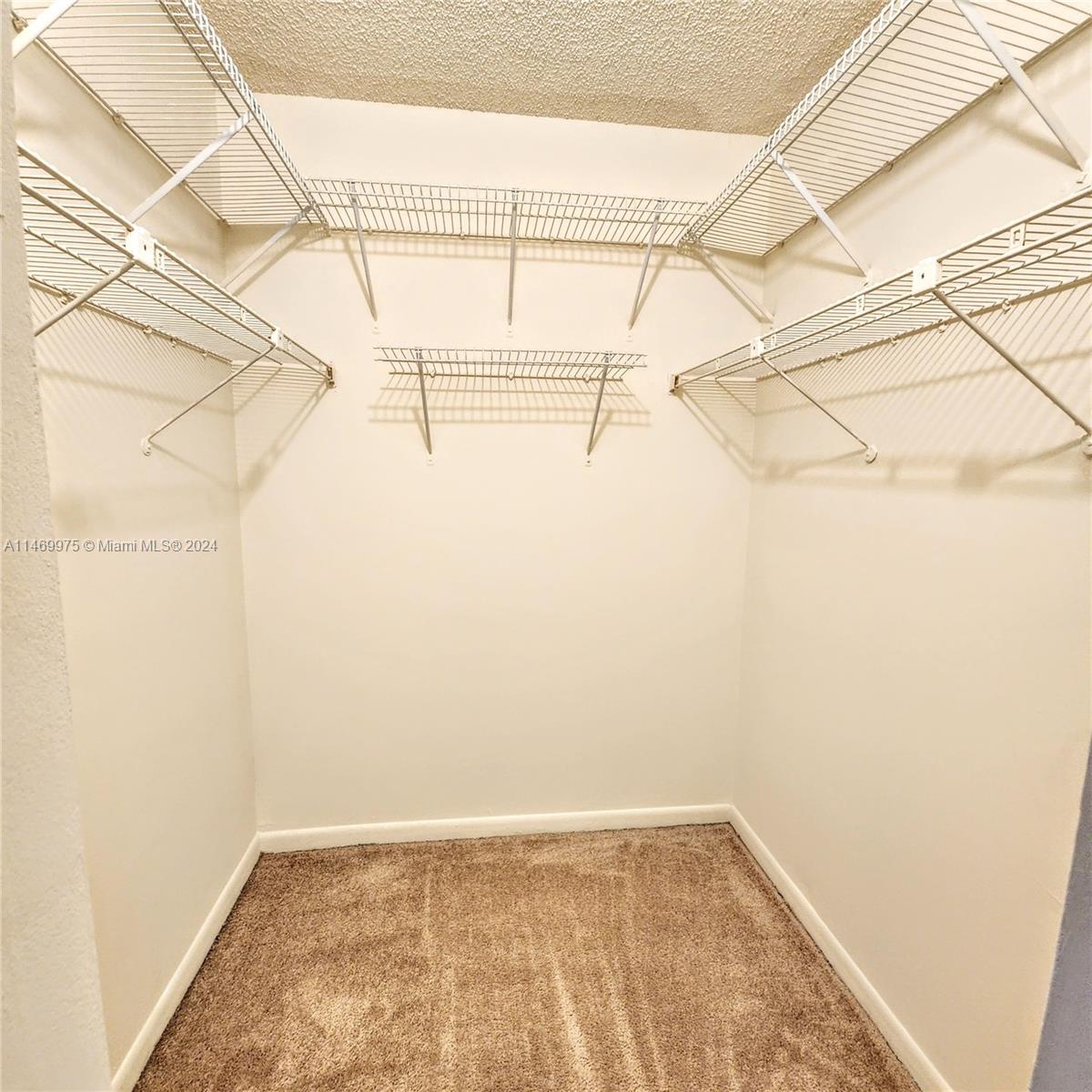 THE CLIPPER AT BISC COVE - Residential Lease