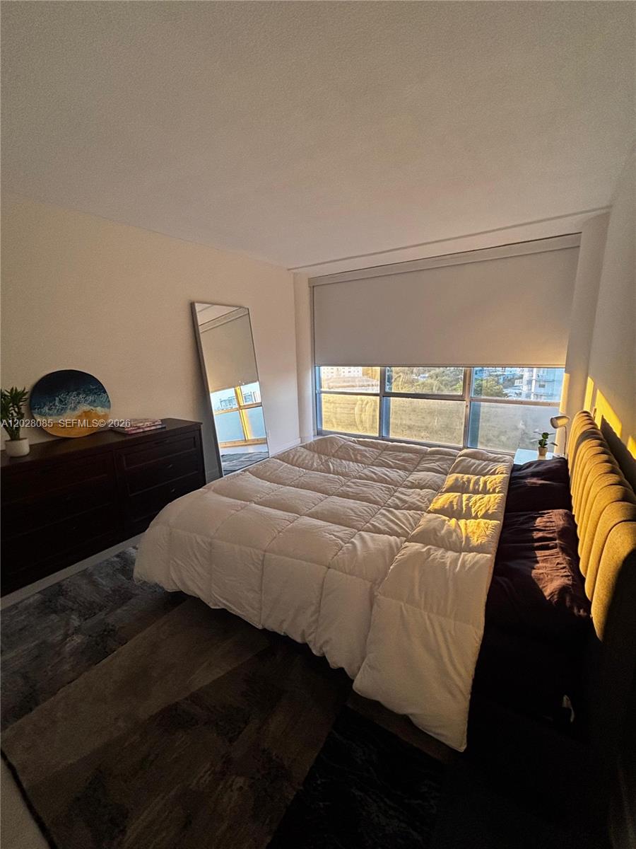 KING COLE CONDO - Residential Lease
