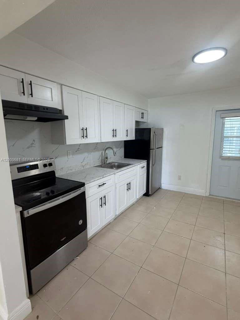 OJUS SUB - Residential Lease
