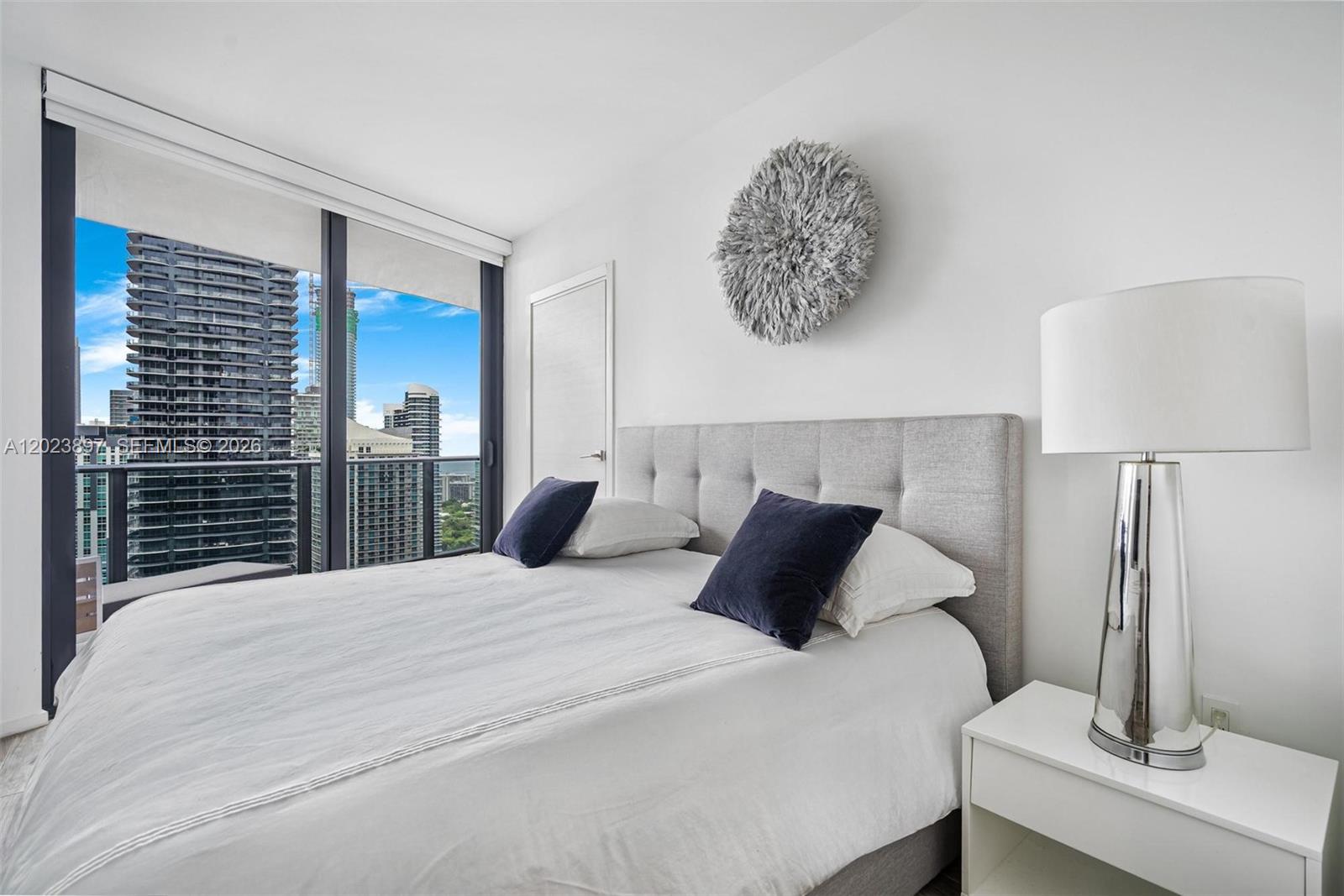 801 SMA RESIDENCES CONDO - Residential
