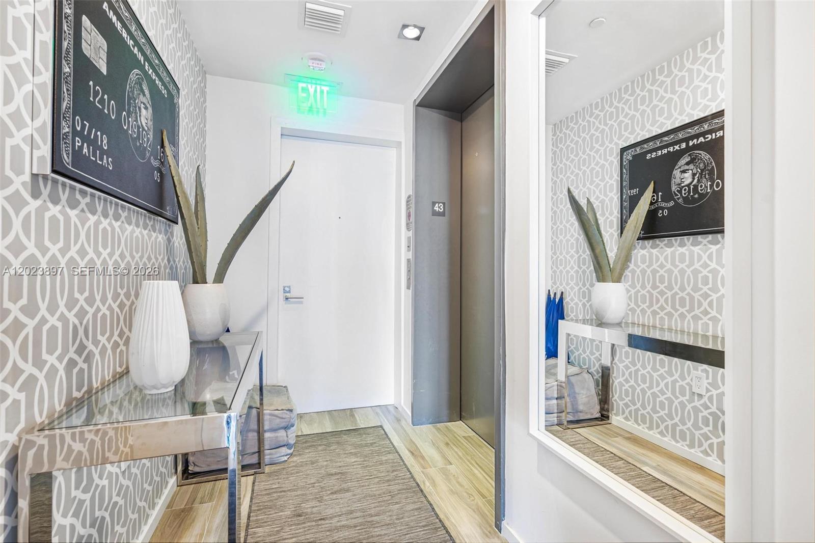 801 SMA RESIDENCES CONDO - Residential