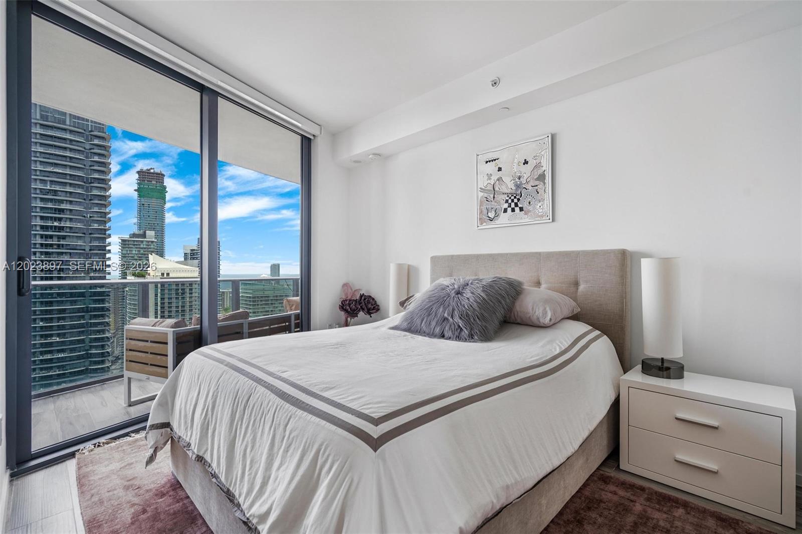 801 SMA RESIDENCES CONDO - Residential