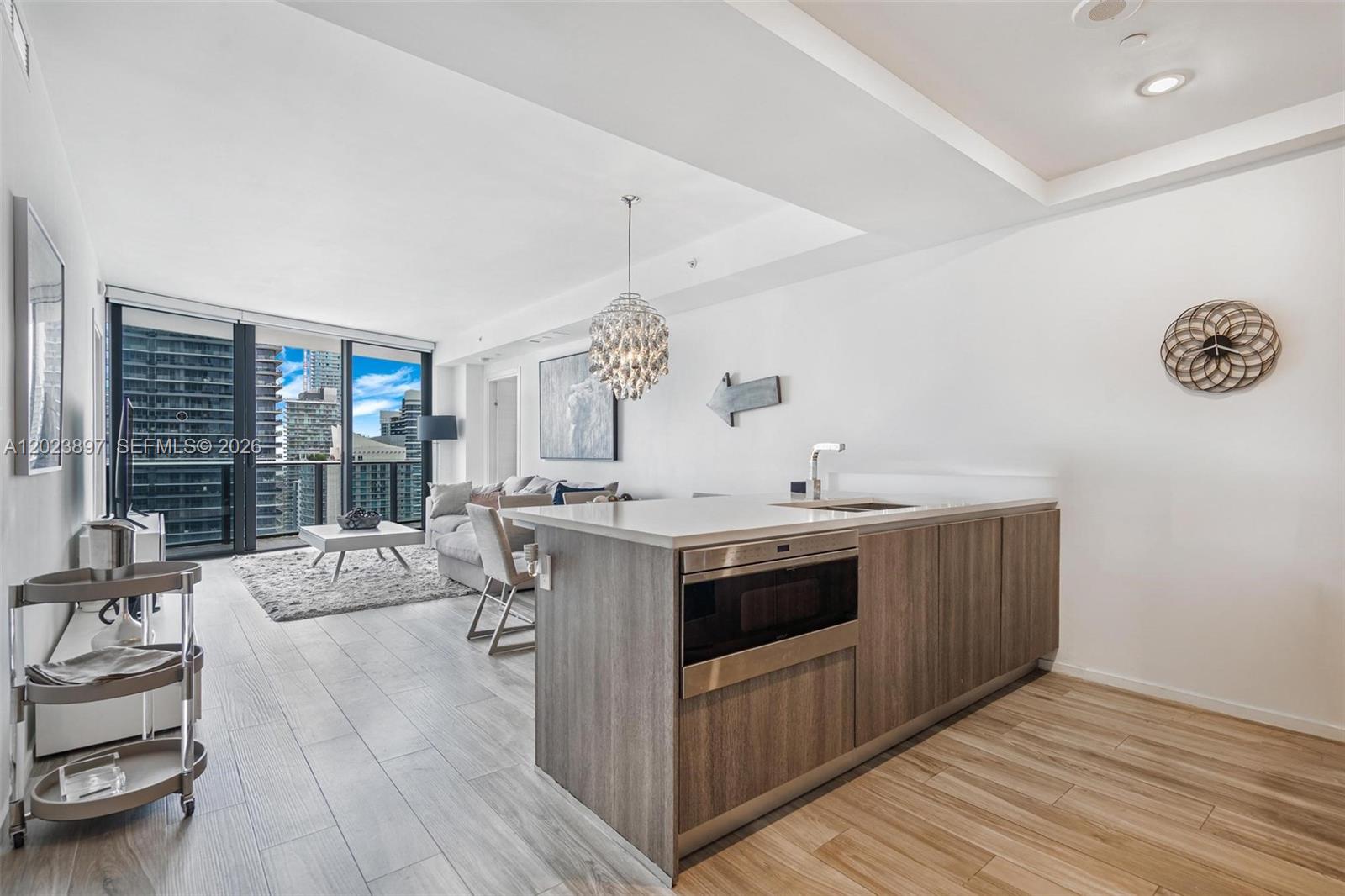 801 SMA RESIDENCES CONDO - Residential