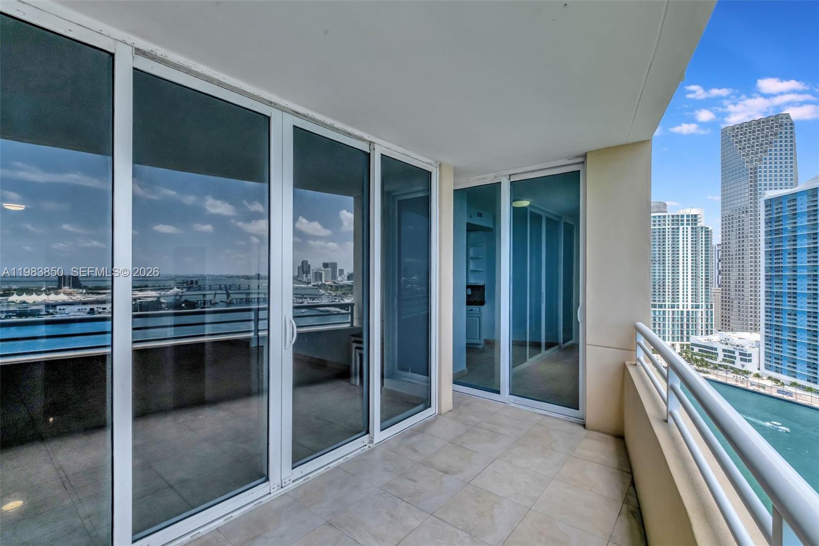 THREE TEQUESTA POINT COND - Residential