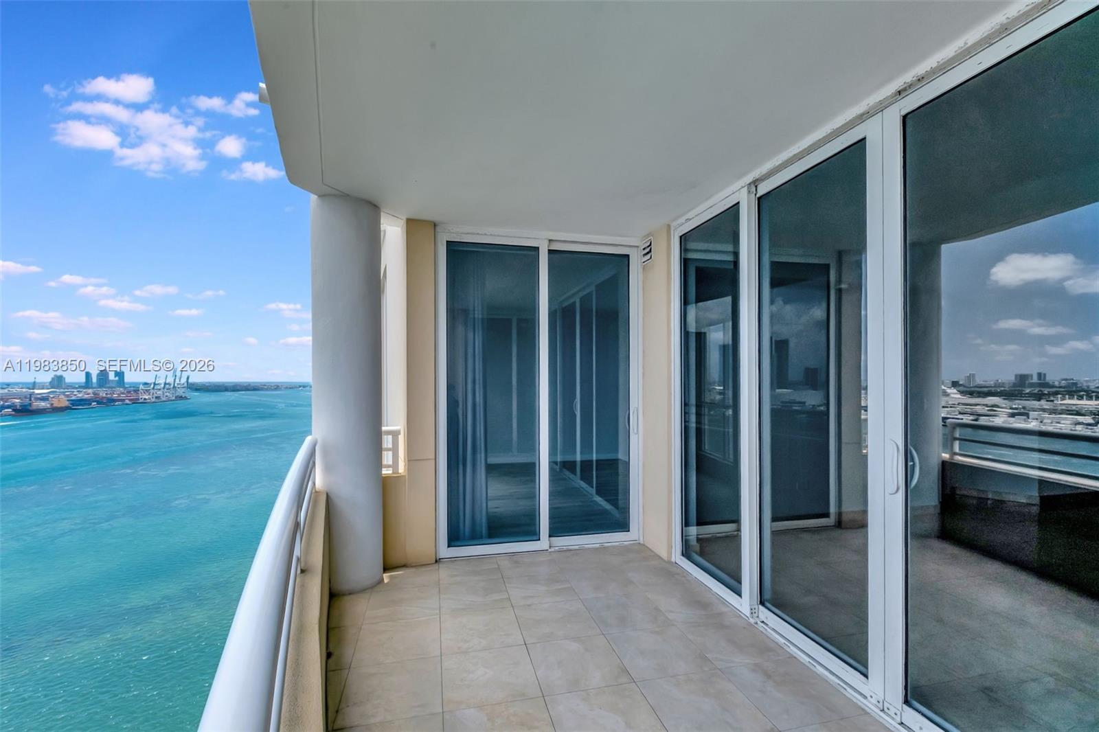 THREE TEQUESTA POINT COND - Residential