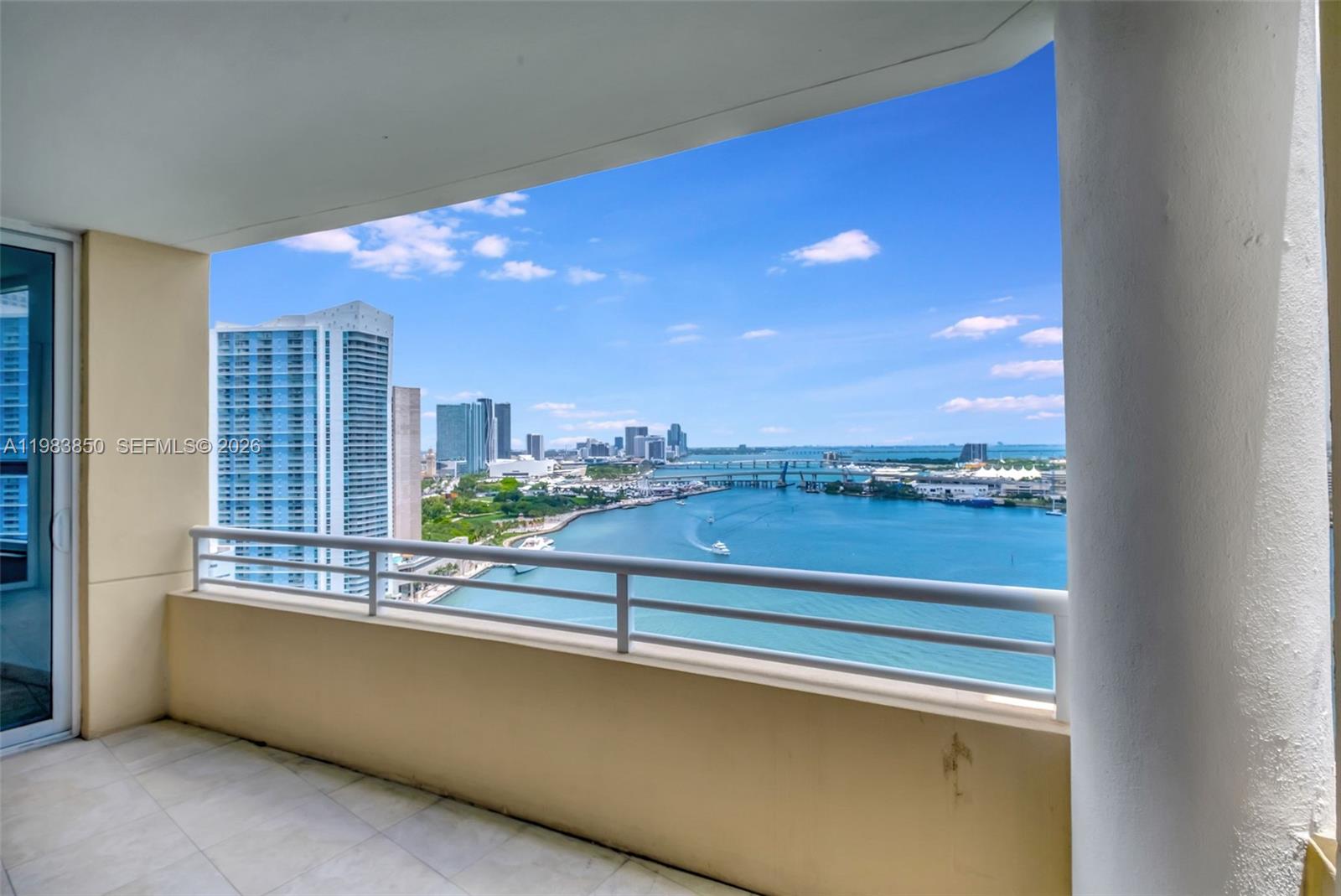 THREE TEQUESTA POINT COND - Residential