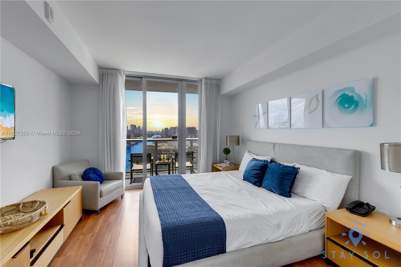 BEACHWALK CONDOMINIUM - Residential