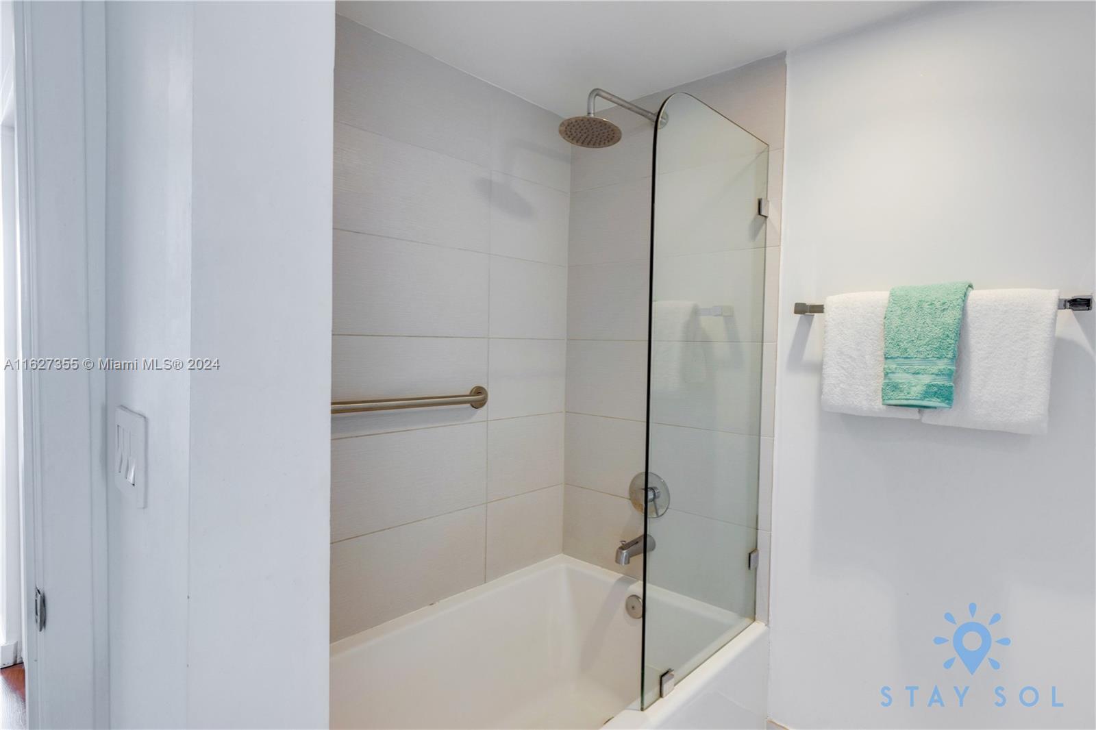 BEACHWALK CONDOMINIUM - Residential
