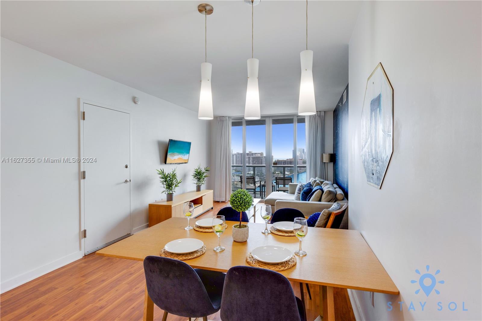 BEACHWALK CONDOMINIUM - Residential