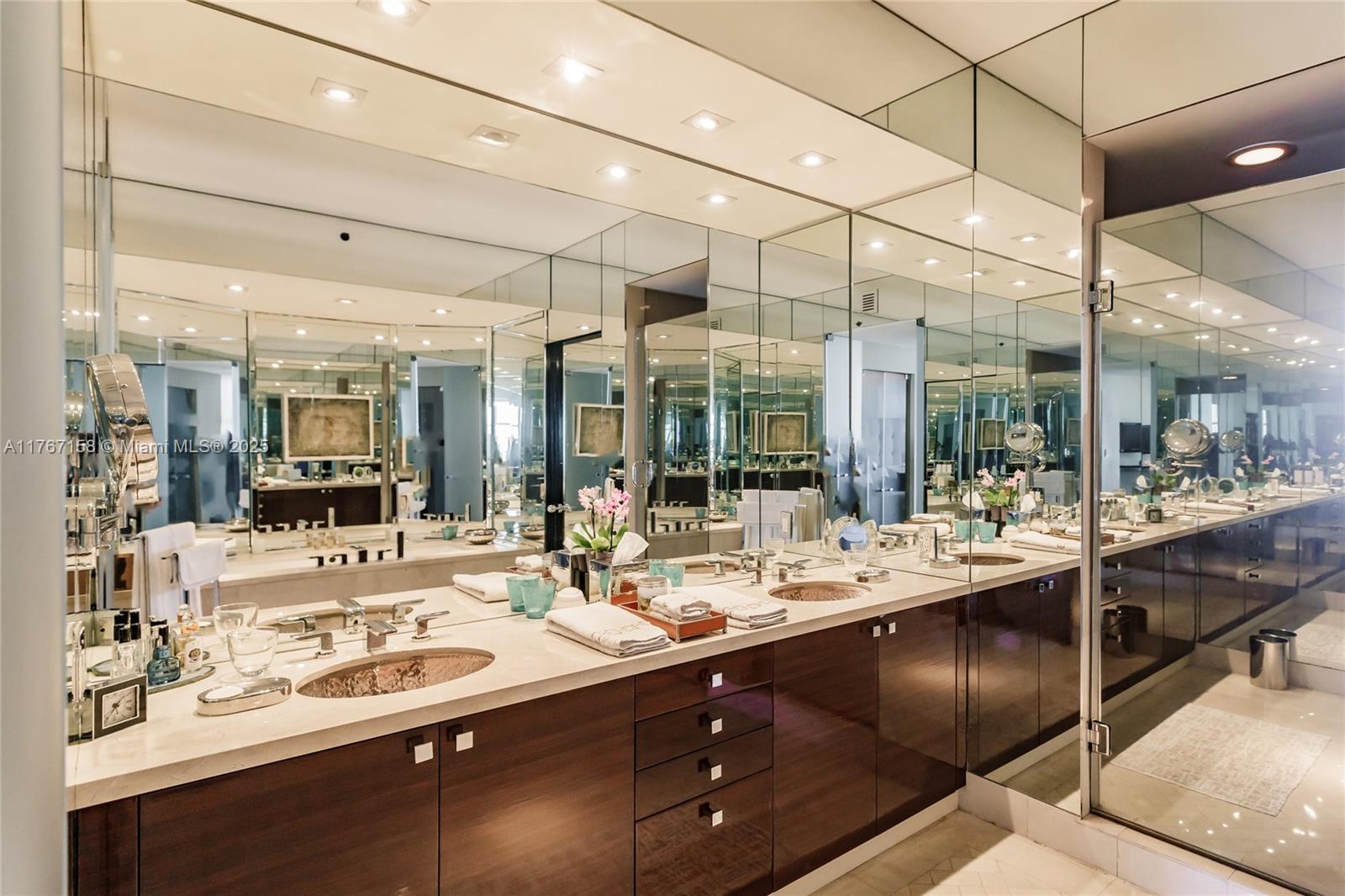 PORTOFINO TOWER CONDO - Residential Lease